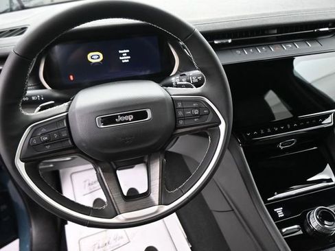 New 2026 Jeep Grand Cherokee Limited AWD/4WD image 28