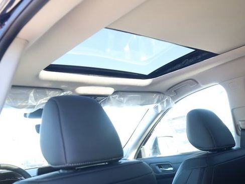 New 2026 Nissan Pathfinder SL w/ SL Premium Package image 21