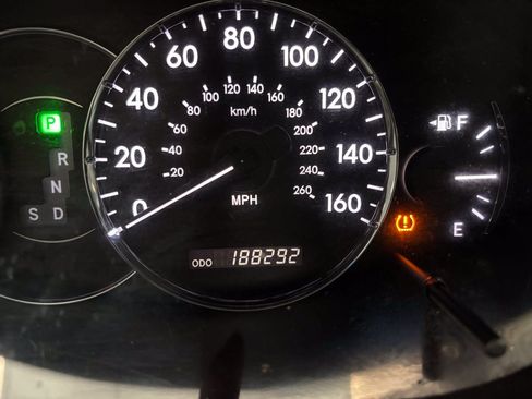 Used 2009 Toyota Avalon XLS FWD image 15