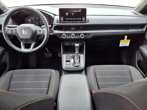 Used 2024 Honda CR-V Sport image 9