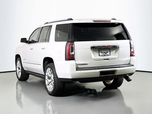 Used 2017 GMC Yukon Denali w/ Open Road Package image 6