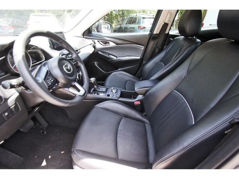 Used 2019 MAZDA CX-3 Touring FWD image 13