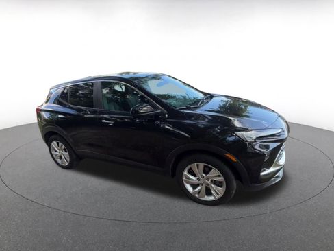 Used 2025 Buick Encore GX Preferred FWD image 2