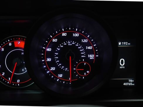 Used 2022 Hyundai Elantra SEL FWD image 23