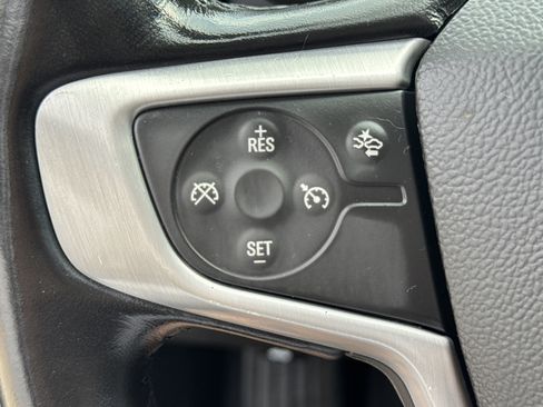 Used 2021 GMC Terrain SLE w/ Driver Convenience Package image 24