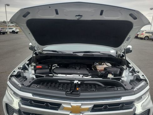 Used 2024 Chevrolet Silverado 1500 LT w/ Work Truck Package image 25