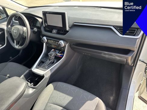 Used 2025 Toyota RAV4 XLE w/ Weather Package FWD image 17