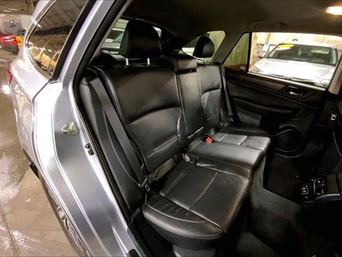Used 2019 Subaru Outback 2.5i Limited image 20