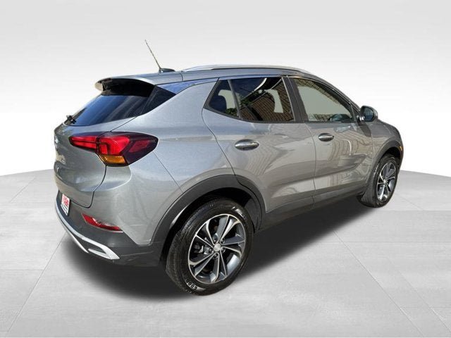 Used 2023 Buick Encore GX Select w/ Safety Package II AWD/4WD image 4