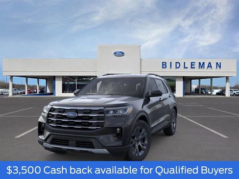 New 2026 Ford Explorer Active w/ Active Comfort Package image 2