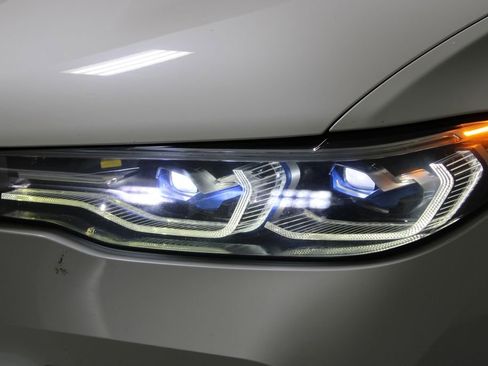 Used 2021 BMW X7 M50i w/ Executive Package AWD/4WD image 55