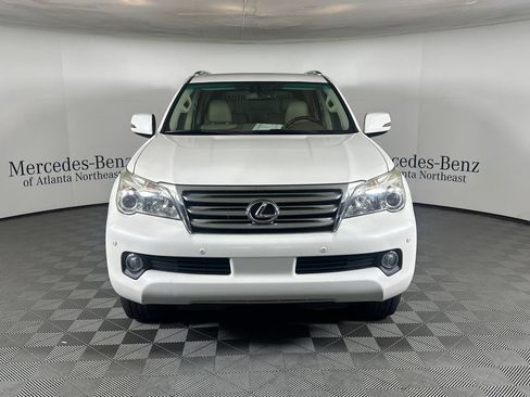 Used 2011 Lexus GX 460 w/ Comfort Plus Pkg AWD/4WD image 2