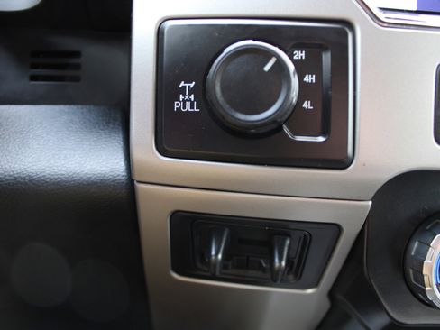 Used 2022 Ford F250 Lariat w/ Lariat Value Package image 26