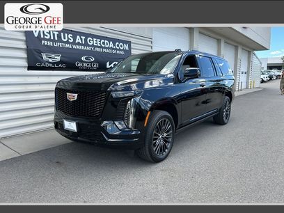 Certified 2026 Cadillac Escalade ESV Platinum Sport w/ LPO, Floor Liner Package