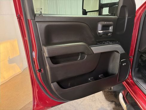 Used 2018 Chevrolet Silverado 2500 LTZ w/ Duramax Plus Package image 4
