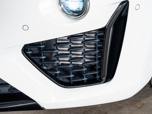 Used 2022 Maserati Levante Modena image 14