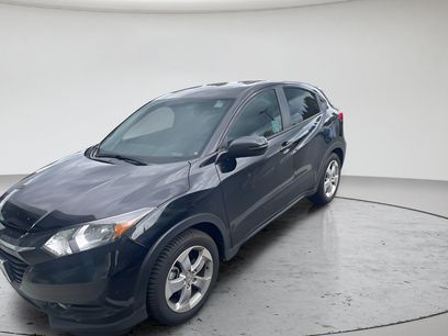 Used 2016 Honda HR-V EX