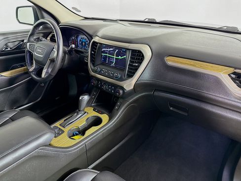 Used 2019 GMC Acadia Denali FWD image 38