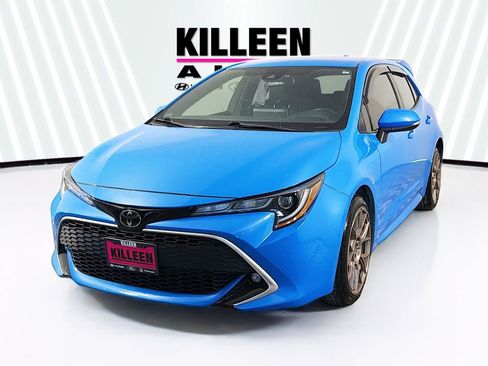 Used 2020 Toyota Corolla XSE image 3