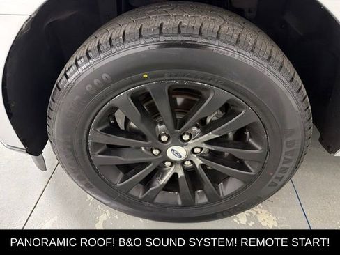 Used 2019 Ford Expedition Max Limited AWD/4WD image 4