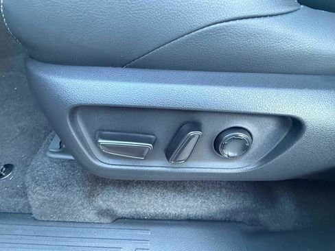 New 2025 Toyota 4Runner TRD Off-Road Premium image 11