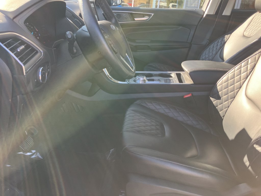 Used 2024 Ford Edge Titanium AWD/4WD image 13