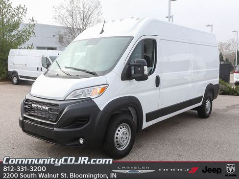 New 2026 RAM ProMaster 2500 w/ Convenience Group image 2