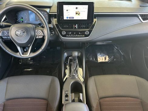 Used 2024 Toyota Corolla SE FWD image 15