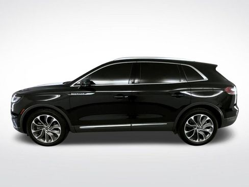 Used 2022 Lincoln Nautilus Reserve AWD/4WD image 9