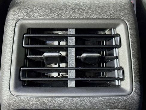 New 2026 Volkswagen Tiguan SE R-Line image 26