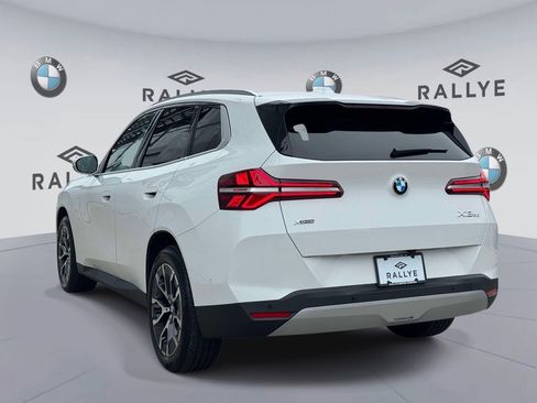 Certified 2025 BMW X3 xDrive30i w/ Convenience Package image 9
