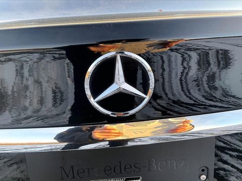 Used 2021 Mercedes-Benz C 300 Sedan w/ Premium Package image 26