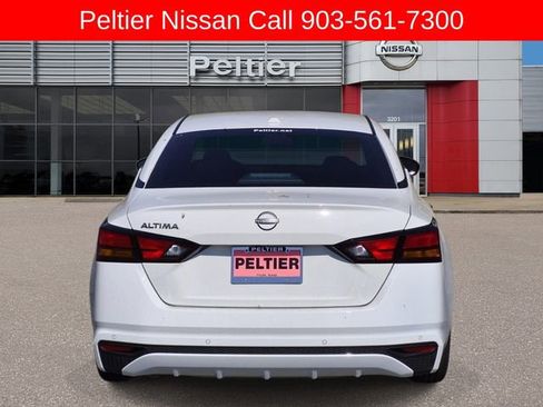 Used 2025 Nissan Altima 2.5 S FWD image 5
