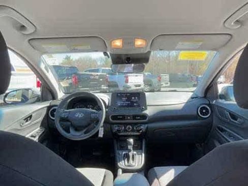 Used 2022 Hyundai Kona SE AWD/4WD image 26