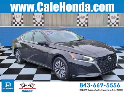 Used 2025 Nissan Altima 2.5 SV