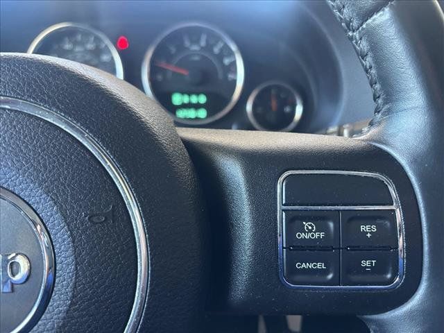 Used 2014 Jeep Wrangler Unlimited Sport w/ Connectivity Group AWD/4WD image 17