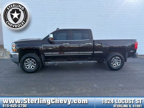 Used 2019 Chevrolet Silverado 2500 LTZ w/ Duramax Plus Package image 2