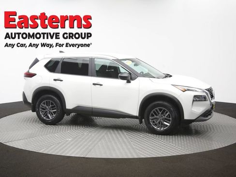 Used 2023 Nissan Rogue S AWD/4WD image 47