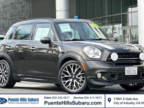 Used 2016 MINI Cooper Countryman S image 1
