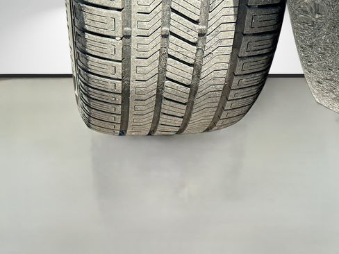 New 2026 Land Rover Defender 130 V8 AWD/4WD image 9