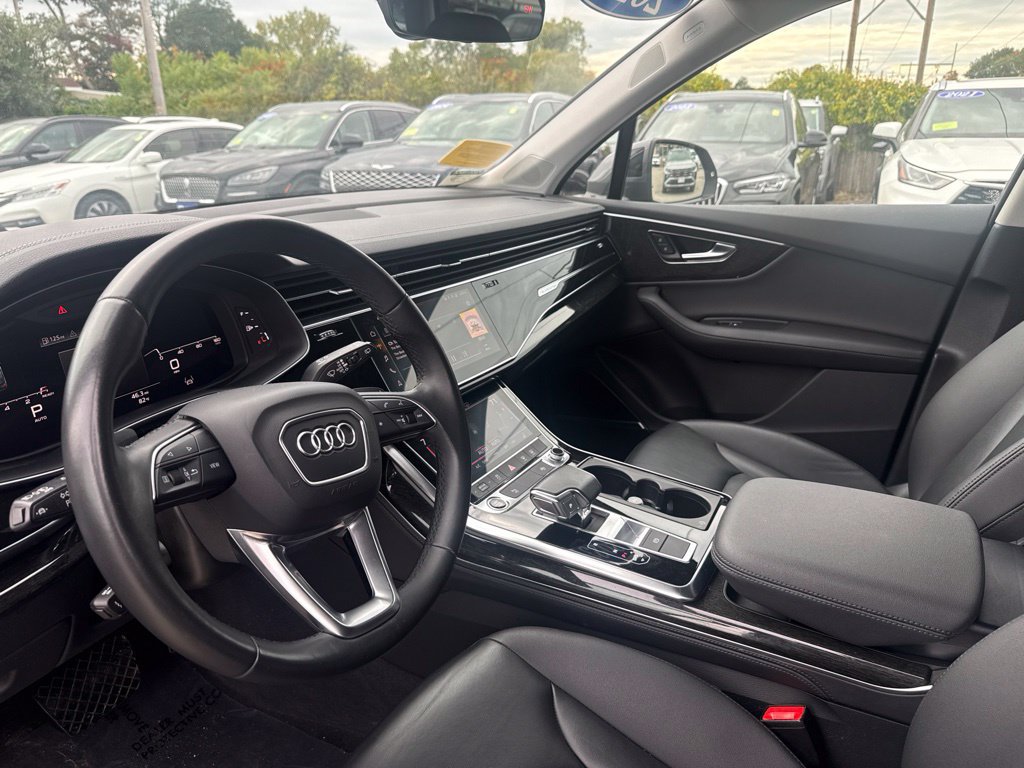 Used 2023 Audi Q7 3.0T Premium Plus AWD/4WD image 18