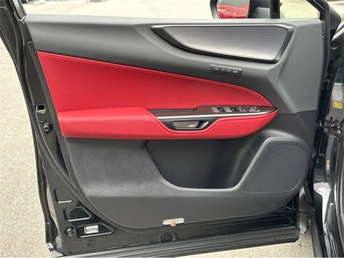 Used 2026 Lexus NX 450h+ F Sport image 38