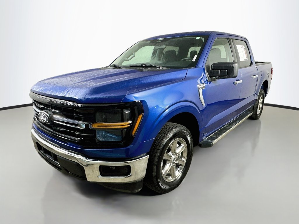 Used 2025 Ford F150 XLT RWD image 3
