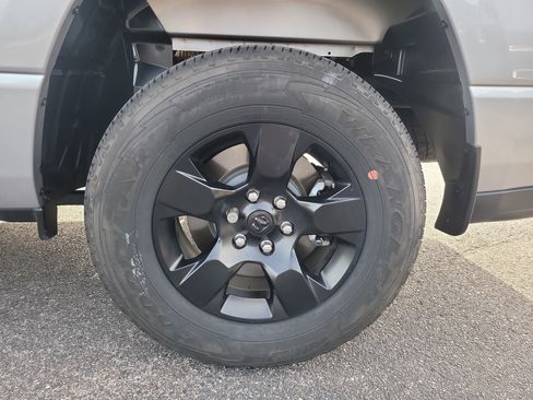 Used 2025 RAM 1500 Tradesman w/ Night Edition RWD image 9