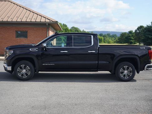 New 2026 GMC Sierra 1500 SLT w/ SLT Convenience Package image 8