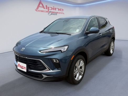 Certified 2024 Buick Encore GX Preferred AWD/4WD image 1