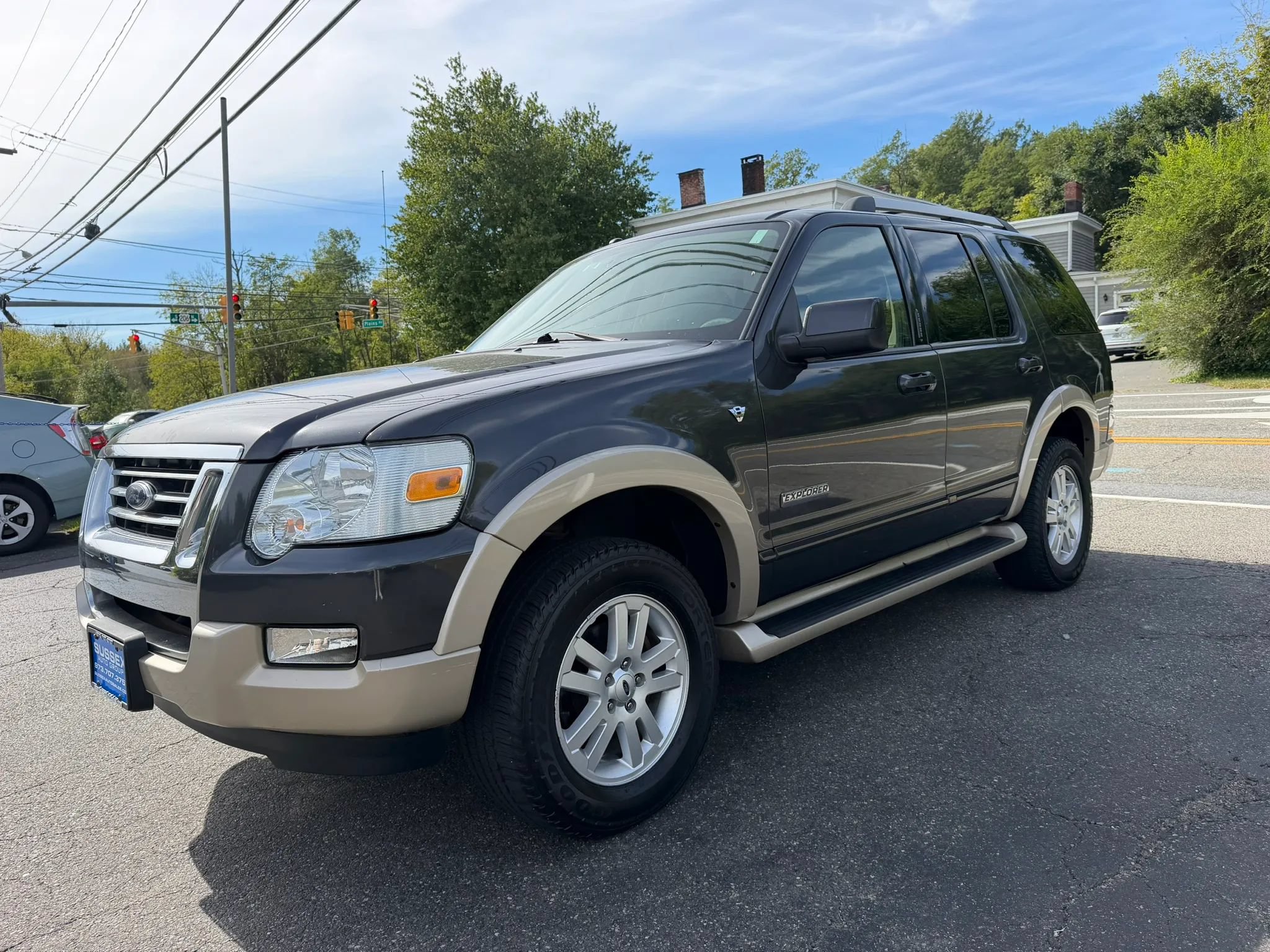 Used 2007 Ford Explorer Eddie Bauer AWD/4WD image 3