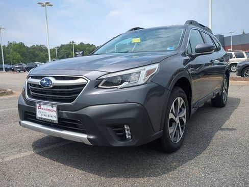 Used 2020 Subaru Outback Limited w/ Popular Package #2 AWD/4WD image 8