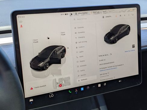 Used 2023 Tesla Model 3 Standard Range RWD image 29