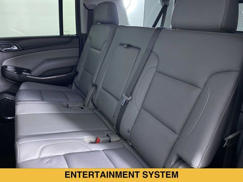 Used 2018 Chevrolet Suburban LT AWD/4WD image 15